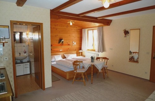 Weissbach an der Alpenstrasse Apartment | Nice cozy apartment (28sqm) for non-smokersBread service