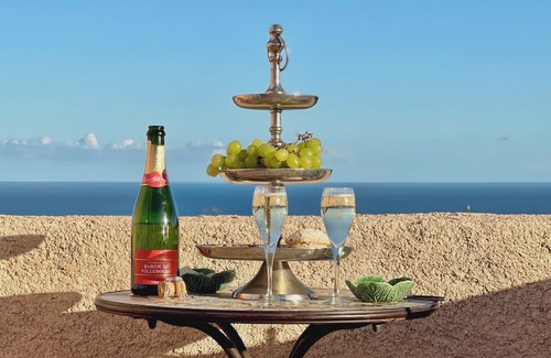 La Nartelle Villa | Villa Riviera, Sea view, Pool, Jacuzzi, Sauna, Walk to the beach