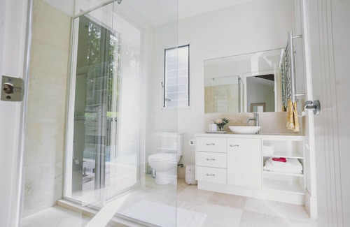 Verrierdale House | Secluded Retreat in Noosa Hinterland