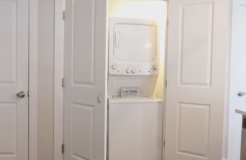 Nutley Apartment | ★GORGEOUS STYLISH APT Close to American Dream & NYC★
