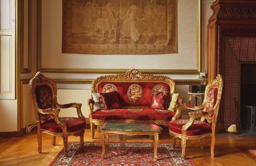Lurcy-Levis Hotel | Château de Béguin