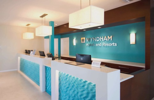 Colliers Bay Resort | Wyndham Reef Resort Grand Cayman