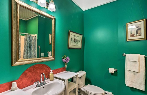 Frankfort Apartment | Charming Retreat Near Downtown Frankfort and Beaches