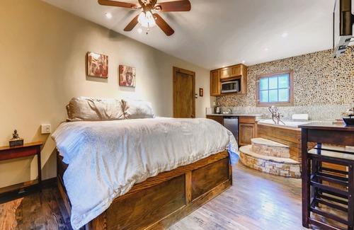 Morrison Bed & Breakfast | Cliff House Lodge B&B