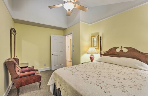 Frankfort Apartment | Charming Retreat Near Downtown Frankfort and Beaches