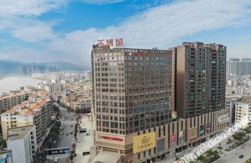 Sihui Hotel | Swan Lake Hotel