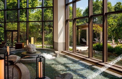Qingxin Xian Hotel | New World Qingyuan Hotel -formerly KHOS QINGYUAN