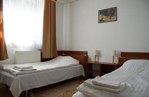 Radziejowice Bed & Breakfast | Dom Gościnny 8 km od Suntago, Deepspot