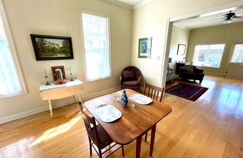 Breaux Bridge Apartment | Suite at the Opera House
