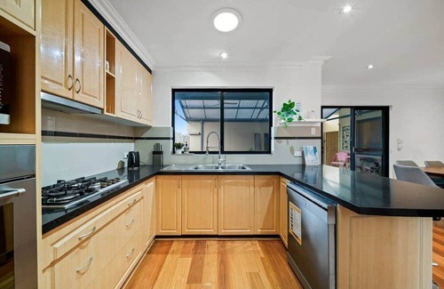 Scarborough House | Coastal Luxury Retreat · Steps from the Beach