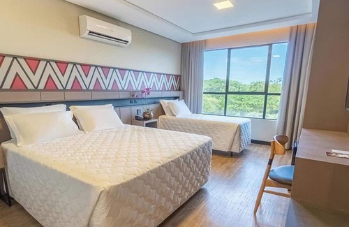 Foz do Iguacu Hotel | Two Superior Triple Double Room Stay – A Relaxed & Fun Stay Made for Six Guests