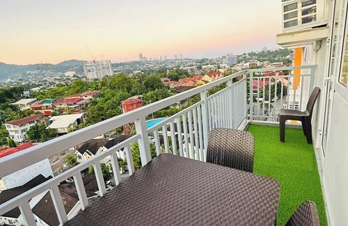 Guadalupe Condo | Cozy Spacious condo with AC and fitness room in charming Cebu City