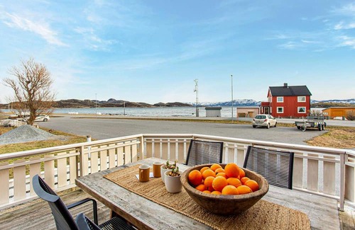 Abelvær House | Lovely home in Abelvær with WiFi