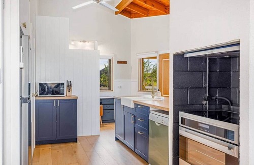 Mia Mia House | Mia Springs Pool Retreat