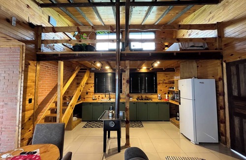 Bom Retiro Cottage | Hill House - Campo Novo