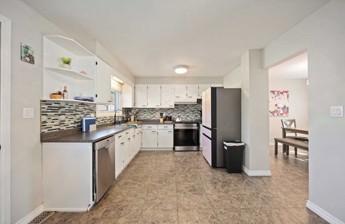 Sarnia House | Severin Poolside Retreat