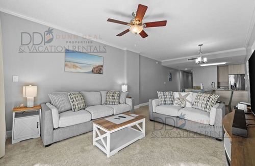 Biloxi Condo | Seabreeze beautiful 9th floor condo Beachside!