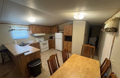 Empire House | Charming 3-bedroom, 2-bath house with AC in Buras