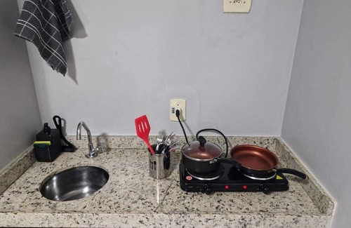 Bauru Apartment | Standard Room, cozy for couples, families and close to restaurants etc.