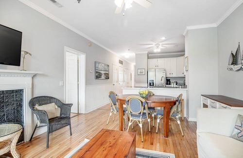 Folly Beach Condo | 2nd-floor retreat with screened porch, shared pool, WiFi, central AC & elevator