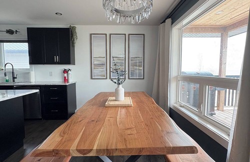 Woodlands House | Our Lake Escape- Modern House on Lake Manitoba