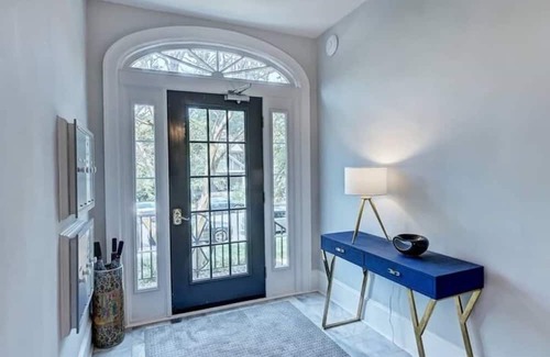 Charlotte Condo | Spacious 2BR King Condo | Elizabeth-Plaza Midwood