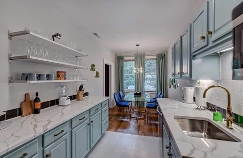 Charlotte Condo | Spacious 2BR King Condo | Elizabeth-Plaza Midwood