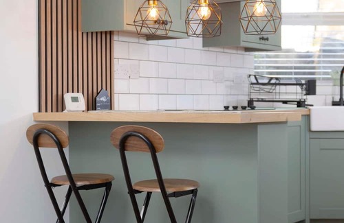 Pentrebach House | Taff Trail Nature Retreat Cottage