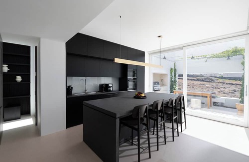 Oia Villa | Ulta Luxury villa at Oia with massive pool area and extra large interiors