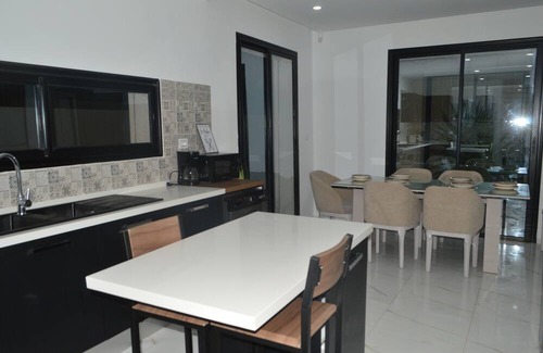 Arkou Villa | Dream villa in DJERBA with pool and jacuzzi 5min from the sea and city center