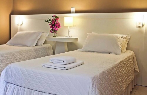 Jaguariaiva Hotel | 3 Twin Room Perfect for Nature Getaways with Trails, Rivers & Canyons Nearby