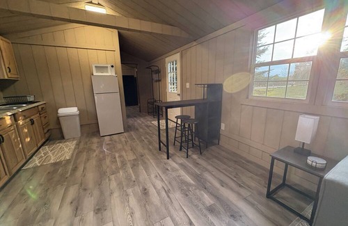 Kilbourne House | The Tiny Home - Beautiful home in Marengo, OH