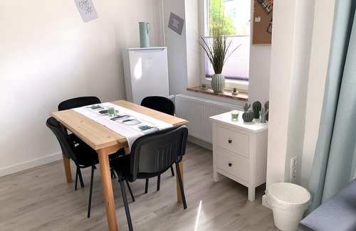 Huxtertor/Muhlentor/Gartnergasse Apartment | Apartment 'Tiny One' with Balcony and Wi-Fi