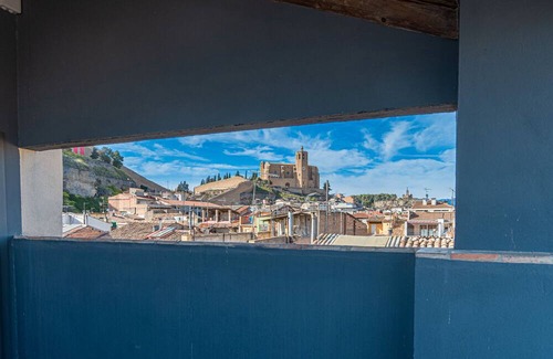 Balaguer Apartment | Apartment 'Àtic 1' with Private Terrace, Wi-Fi and Air Conditioning