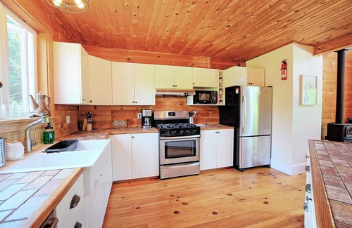 Wakefield House | L’Auberge des Collines Escape for Two