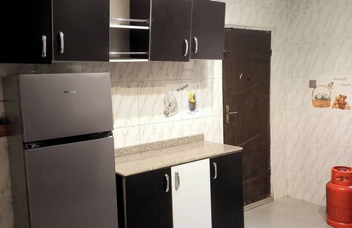 Obazu House | 2-BEDROOM for short/Longer stays. Whole building