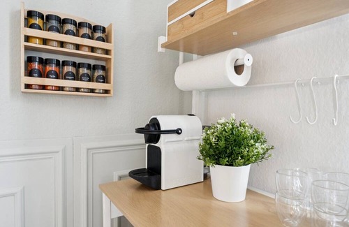 Braunschweig City Center Apartment | Hellohome Urban Design Apartment by the Castle 115 sqm Kicker