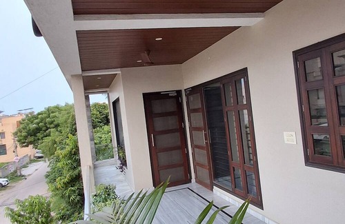 Vaishali Nagar Apartment | myStaycation