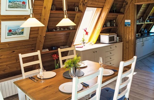 Damp House | Meeresbrise by Interhome