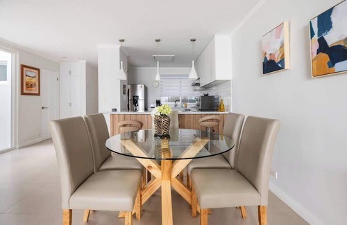 Escazu Condo | Beautiful Condo just steps from Avenida Escazu in an unbeatable location