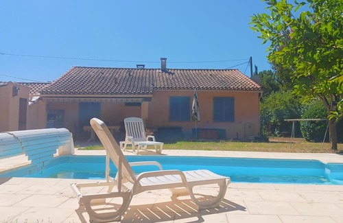 Entrecasteaux House | Provencal getaway: Swimming pools and vineyards