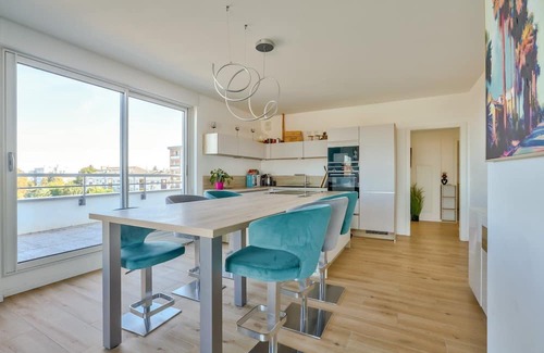 Poteries Apartment | Stunning 1BR Flat with Terrace and private parking