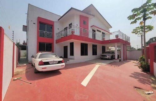 Accra House | 4 Bedrm House @Sapeiman Amasaman