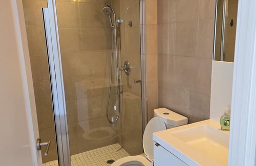 Toronto Entertainment District Condo | Stay in the heart of downtown Toronto! Steps from top attractions/entertainment