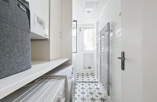 Montparnasse Apartment | LUXEMBOURG GARDEN