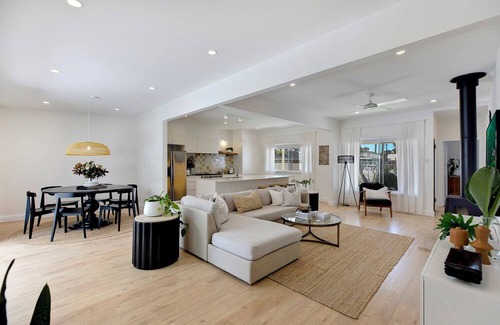 Long Jetty House | Coastal Escape