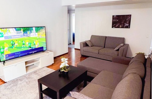 Oulu Apartment | Oulu city center 4-room apartment, Parking