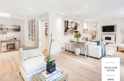 Brompton & Hans Town House | Pavilion Road Mew house - 4 bed