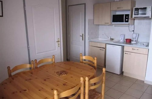 Reallon Apartment | Gardette Residence - Apartment 2 for 6 people close to Place in Réallon