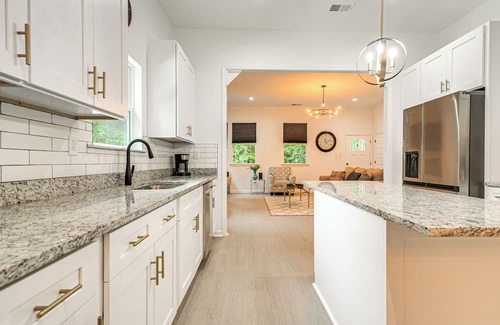 Hogansville House | Pet-Friendly Hogansville Home: Walk to Downtown!